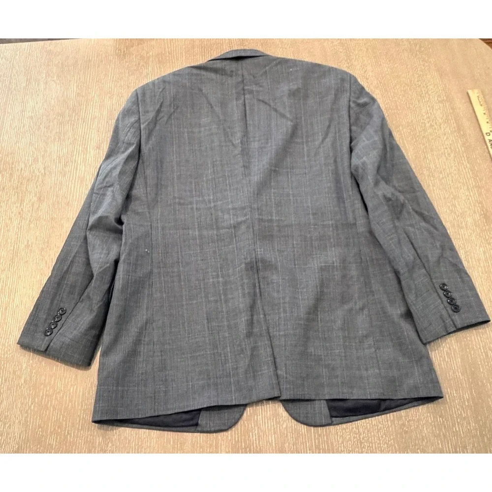 Jos. A. Bank Men's 44R Gray Blue Plaid 100% Wool Two Button Blazer Sport Coat